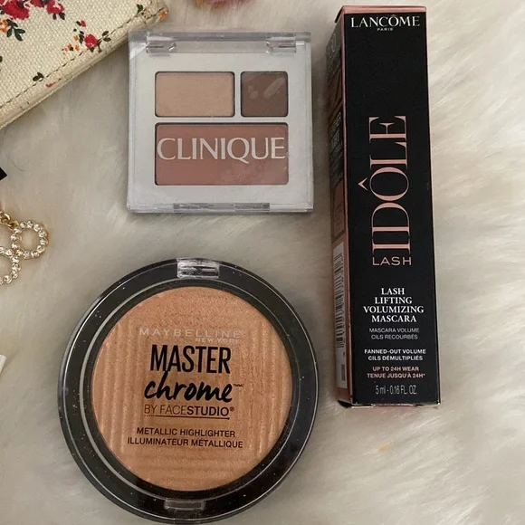 Makeup bundle 7 items - Picture 3 of 9